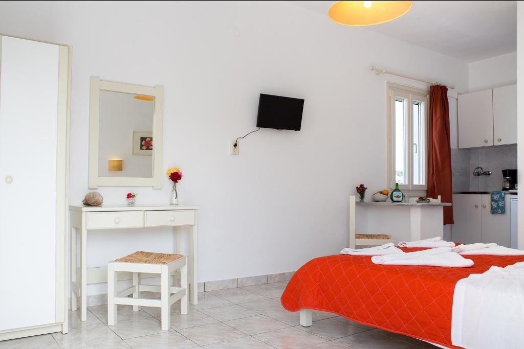 Marili Apartments Studios Parasporos Extérieur photo